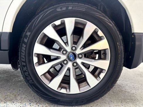 Used 2019 Subaru Outback 2.5i Touring image 36