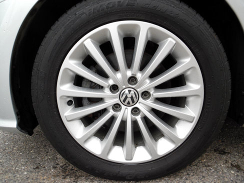 Used 2016 Volkswagen Passat 1.8T SE image 23