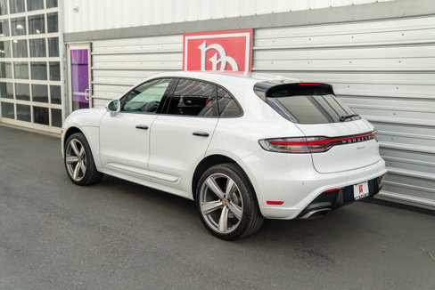 Used 2022 Porsche Macan image 47