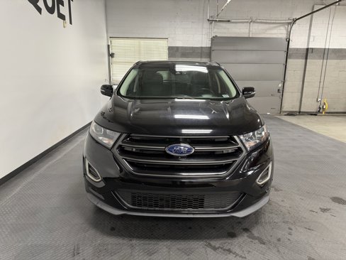 Used 2018 Ford Edge Sport w/ Equipment Group 401A image 3