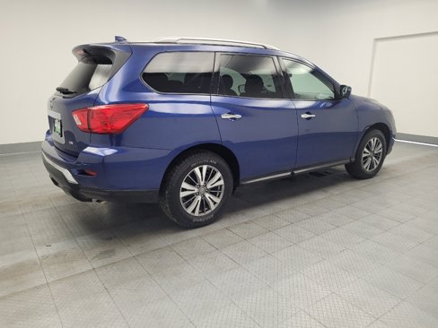 Used 2020 Nissan Pathfinder SV image 10
