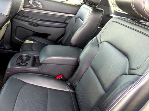 Used 2016 Ford Explorer Limited image 30