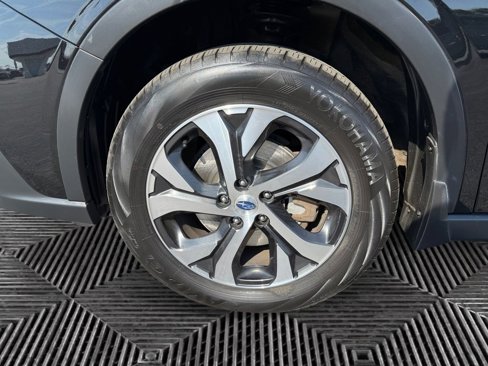 Used 2021 Subaru Outback Touring w/ Popular Package #2 image 15