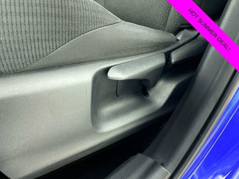 Used 2019 Toyota C-HR XLE image 22