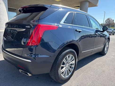 Used 2017 Cadillac XT5 Luxury w/ Driver Awareness Package image 5