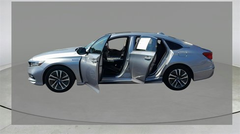 Used 2018 Honda Accord EX image 11