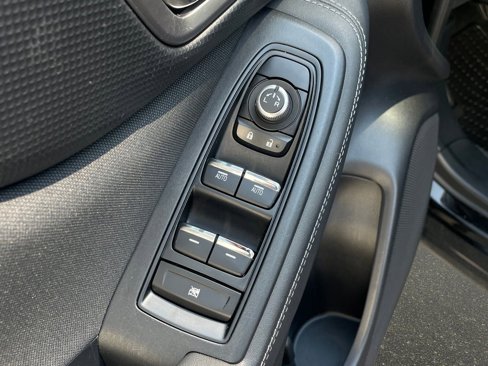 Used 2019 Subaru Forester Premium image 28