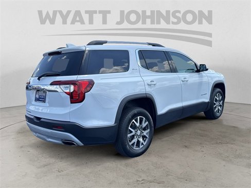 Used 2023 GMC Acadia SLT image 5