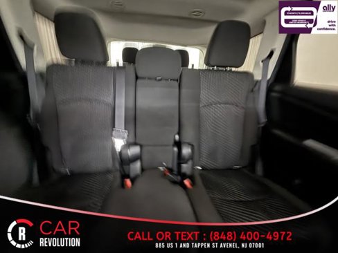 Used 2018 Dodge Journey SE w/ Popular Equipment Group image 16