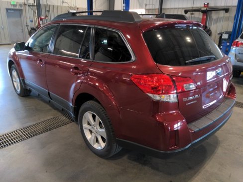 Used 2014 Subaru Outback 2.5i Limited w/ Moonroof Package image 5