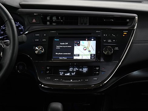 Used 2017 Toyota Avalon XLE Premium image 14