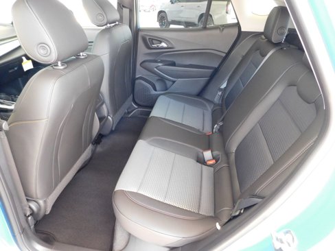 New 2025 Chevrolet Trax LT w/ Driver Confidence Package image 7