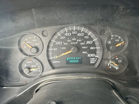 Used 2005 Chevrolet Express 3500 image 10