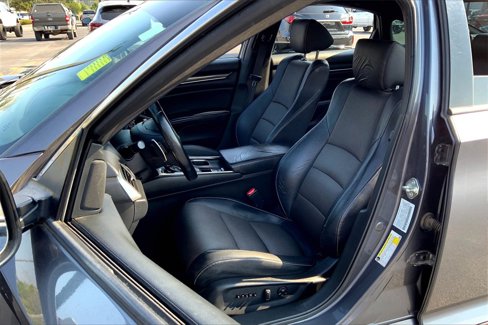 Used 2018 Honda Accord Sport image 26