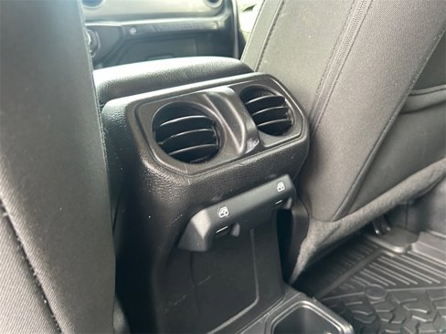 Used 2020 Jeep Wrangler Unlimited Sport S image 23