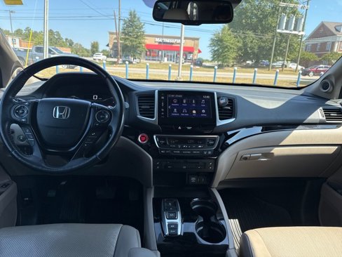 Used 2016 Honda Pilot Elite image 13