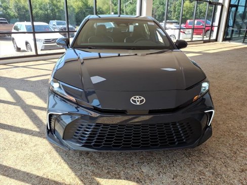New 2025 Toyota Camry SE image 8
