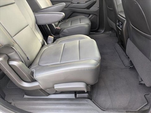 Used 2020 Chevrolet Traverse LT image 20