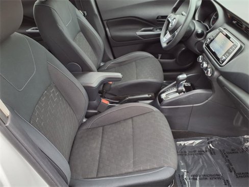 Used 2021 Nissan Kicks S image 24