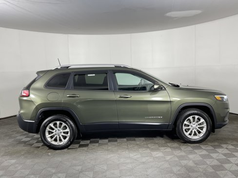 Used 2020 Jeep Cherokee Latitude image 5