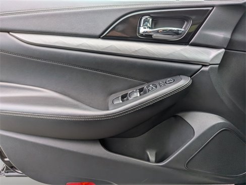 Used 2017 Nissan Maxima 3.5 SL image 24