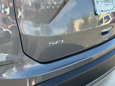 Used 2021 Ford Edge SEL w/ Convenience Package image 5