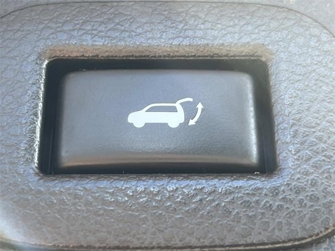 Used 2017 INFINITI QX80 Limited image 13
