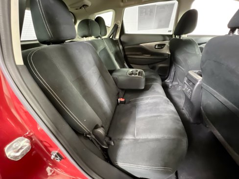 Used 2018 Nissan Murano SV image 23