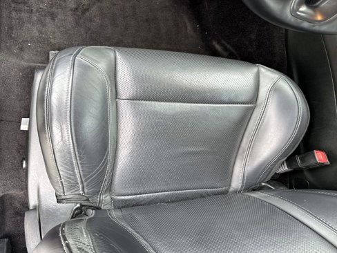 Used 2017 Dodge Challenger SXT Plus image 9