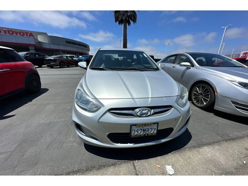 Used 2014 Hyundai Accent GLS image 5