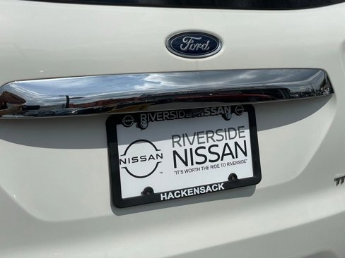 Used 2018 Ford EcoSport Titanium image 27