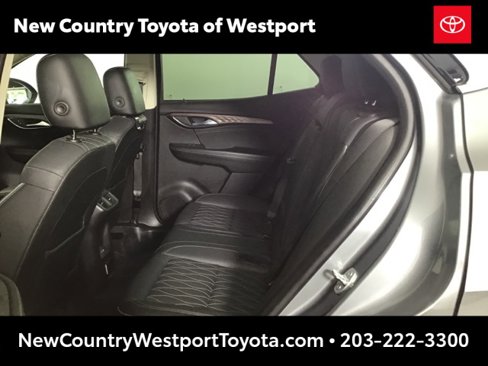 Used 2021 Buick Envision Avenir w/ Technology Package II image 21