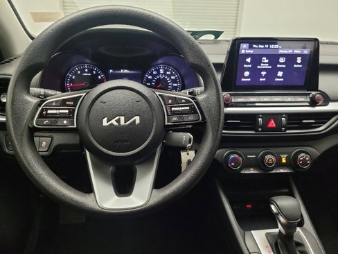 Used 2024 Kia Forte LX image 22