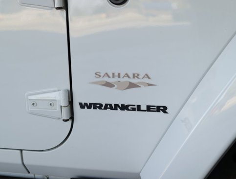 Used 2012 Jeep Wrangler Sahara w/ Dual Top Group image 26