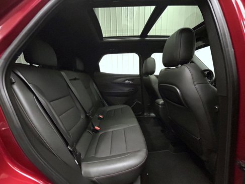 Used 2021 Chevrolet TrailBlazer RS w/ Sun and Liftgate Package image 18