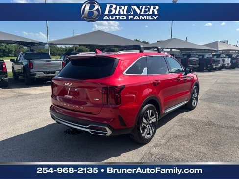 Used 2022 Kia Sorento SX w/ Panoramic Sunroof Package image 5