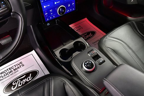 Used 2024 Ford Mustang Mach-E Premium image 23