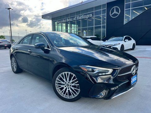 Used 2025 Mercedes-Benz CLA 250 image 1