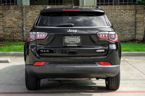 Used 2022 Jeep Compass Latitude image 18