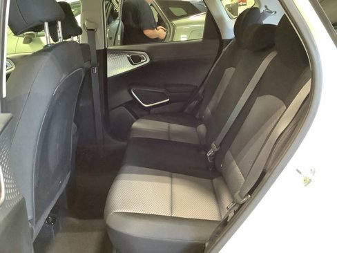 Used 2022 Kia Soul LX image 13
