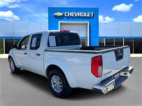 Used 2015 Nissan Frontier SV w/ SV Value Truck Package image 5