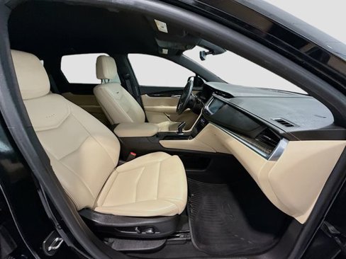 Used 2017 Cadillac XT5 FWD w/ LPO, Wheel Lock Package image 21