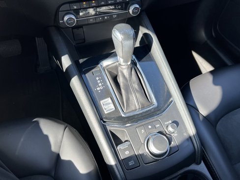 Used 2019 MAZDA CX-5 Touring image 22