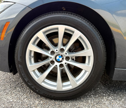 Used 2016 BMW 320i xDrive Sedan image 29
