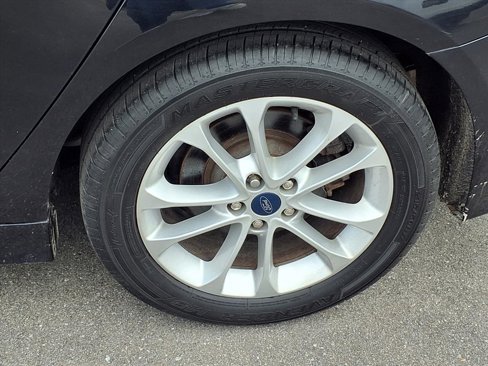 Used 2020 Ford Fusion SE image 24