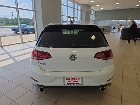 Used 2021 Volkswagen GTI S image 8