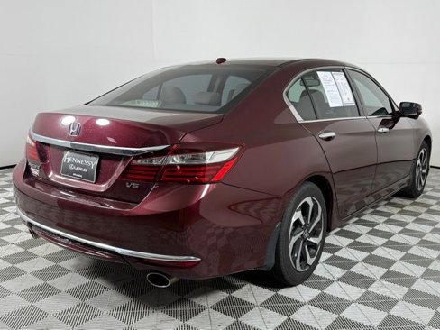Used 2017 Honda Accord EX-L image 8