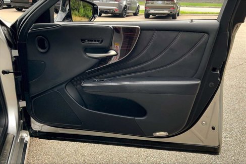 Used 2018 Lexus LS 500 AWD image 21