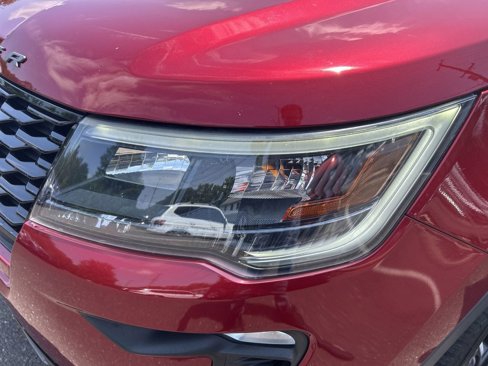 Certified 2018 Ford Explorer Sport image 40