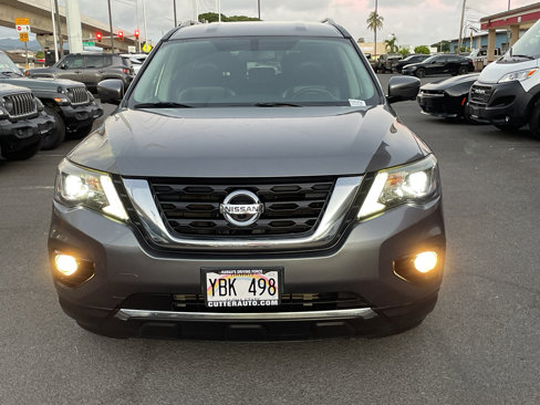 Used 2020 Nissan Pathfinder SL image 1